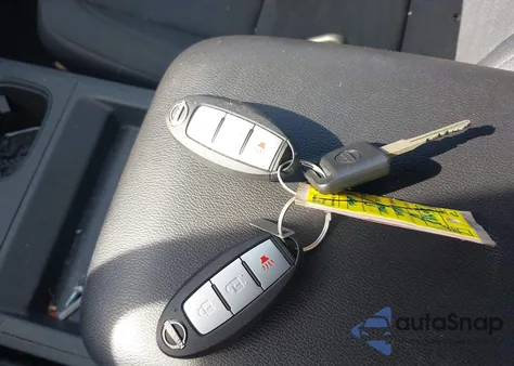 2025 Nissan Frontier King Cab S 4X4 из США, поврежденный, VIN 1N6ED1CM2SN634721